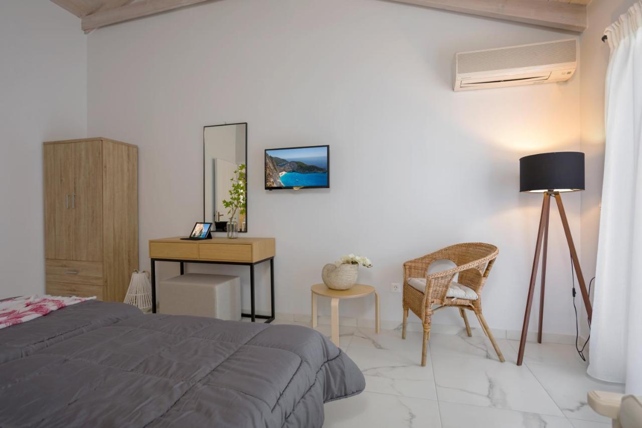 Kouros Hill Hotel de apartamente